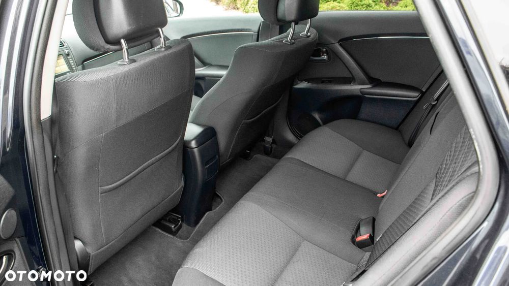 Toyota Avensis 2.0 Premium EU5 - 20