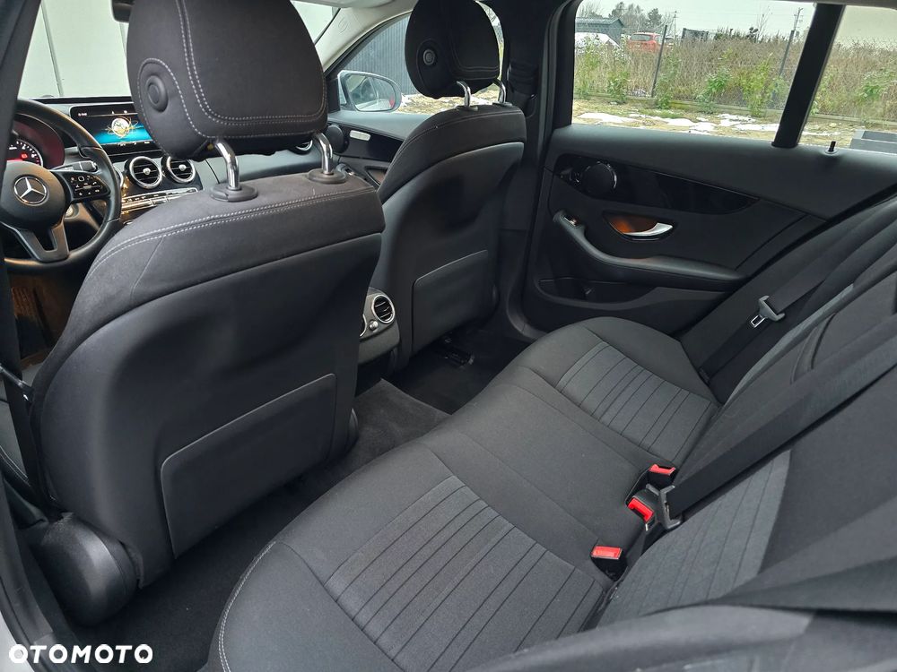 Mercedes-Benz Klasa C 180 d 9G-TRONIC Exclusive - 14