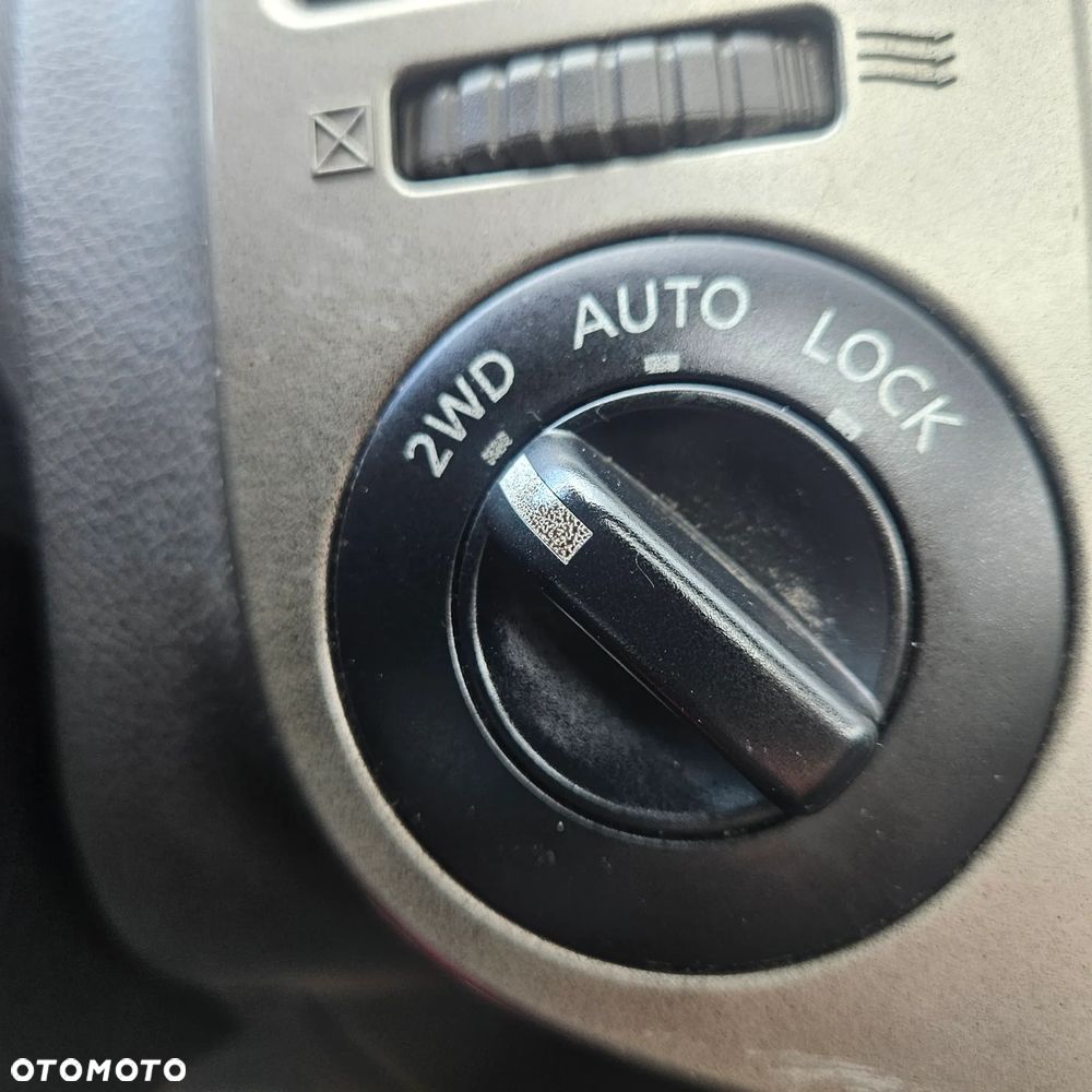Nissan X-Trail 2.2 dCi Elegance - 37