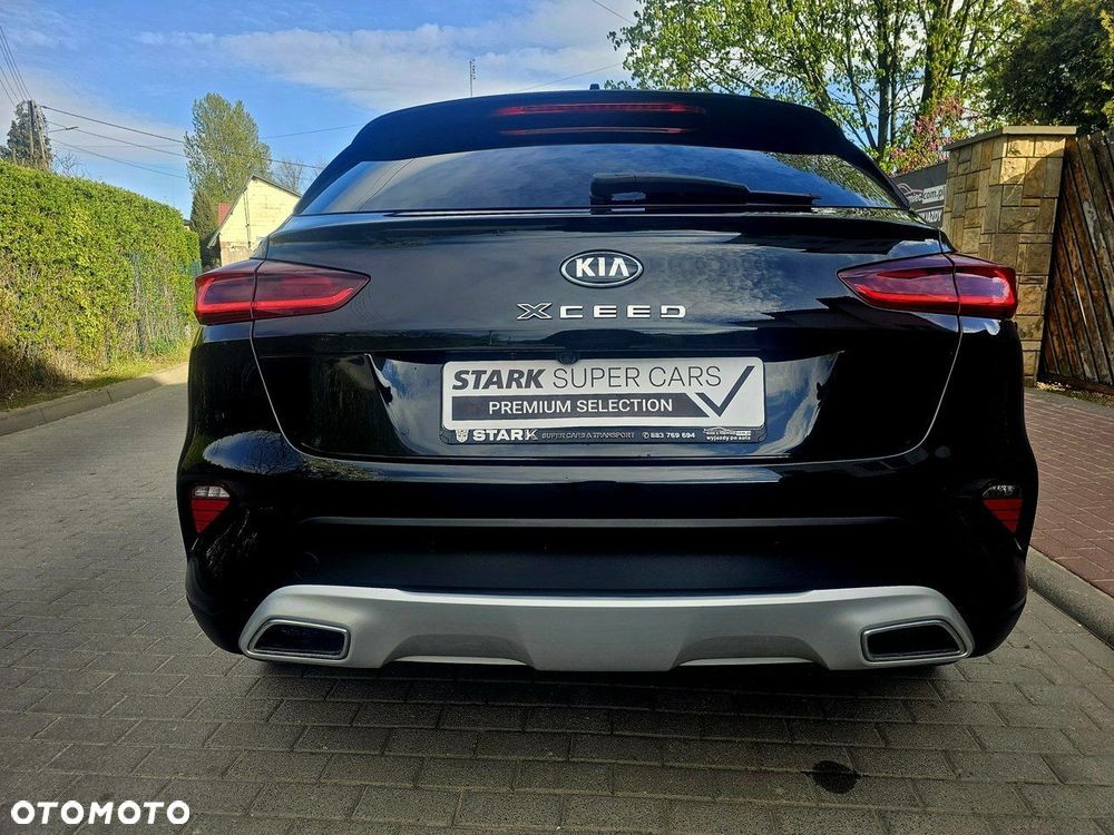 Kia XCeed - 10