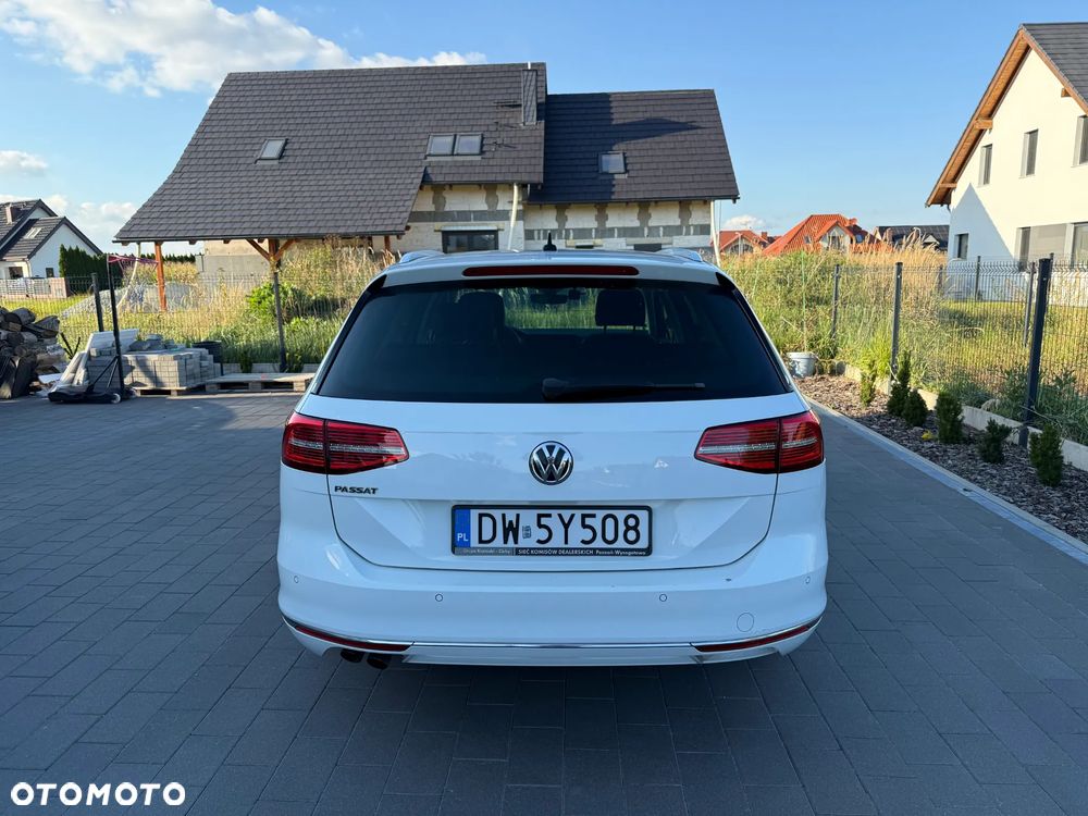 Volkswagen Passat 2.0 TDI BMT Highline DSG - 10