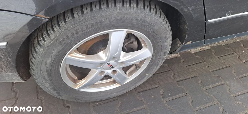 Passat B6 kombi 2,0 TDI na części - 5