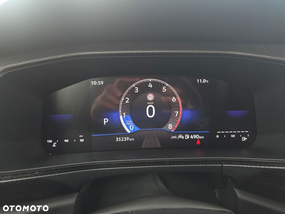 Volkswagen T-Cross - 16