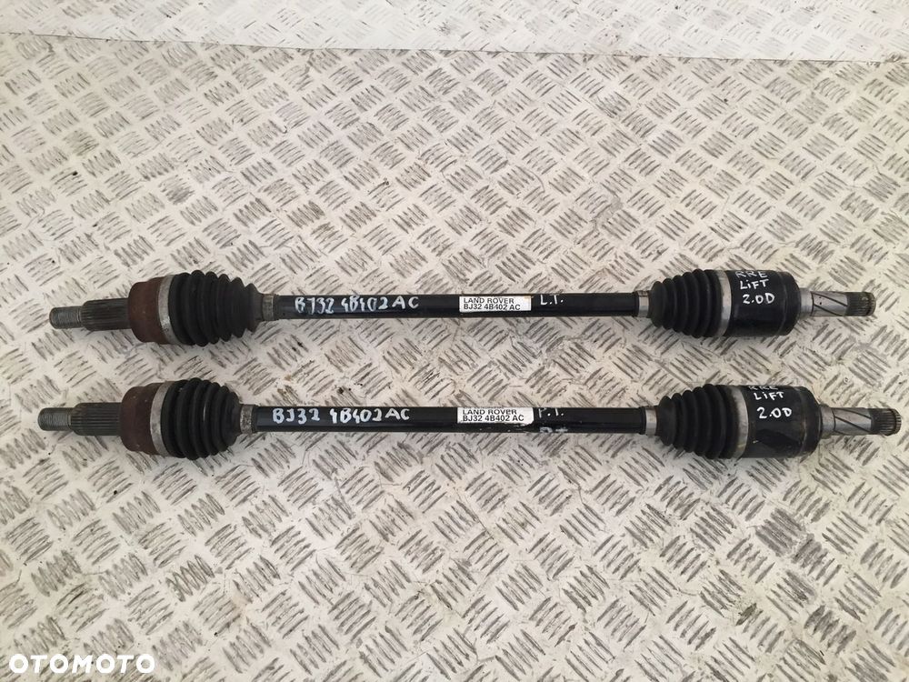 RANGE ROVER EVOQUE LIFT 2.0 D PÓŁOŚ TYŁ TYLNA - 2