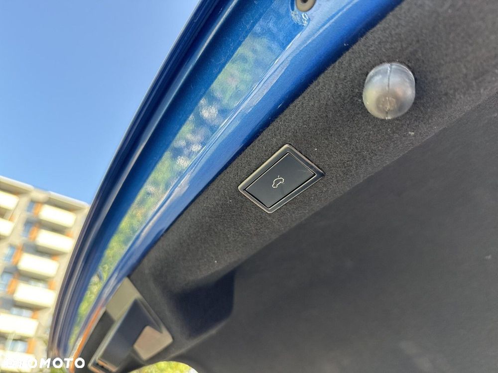 Skoda Superb 2.0 TDI SCR 4x4 L&K DSG - 16