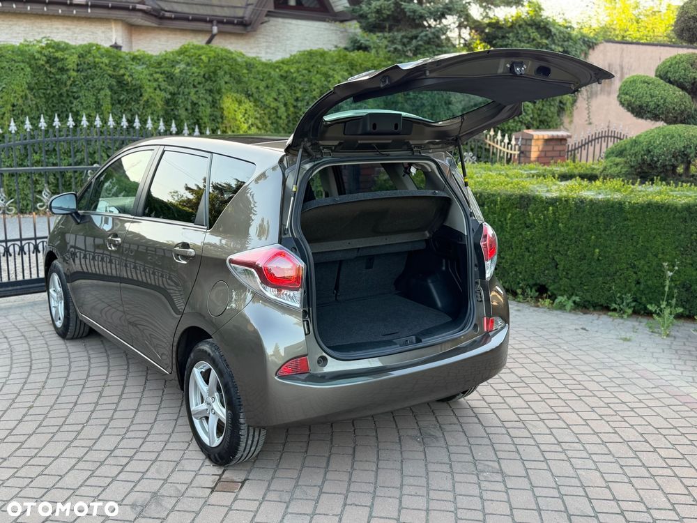 Toyota Verso S 1.33 Premium - 7