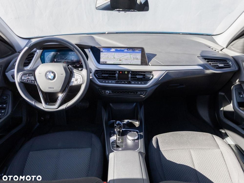 BMW Seria 1 - 12