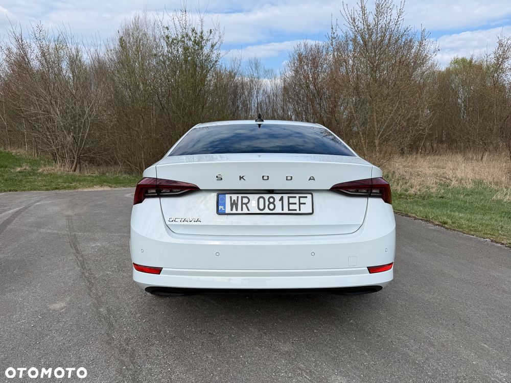 Skoda Octavia 2.0 TDI Style DSG - 7