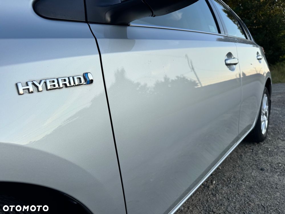 Toyota Auris Hybrid 135 Comfort - 23