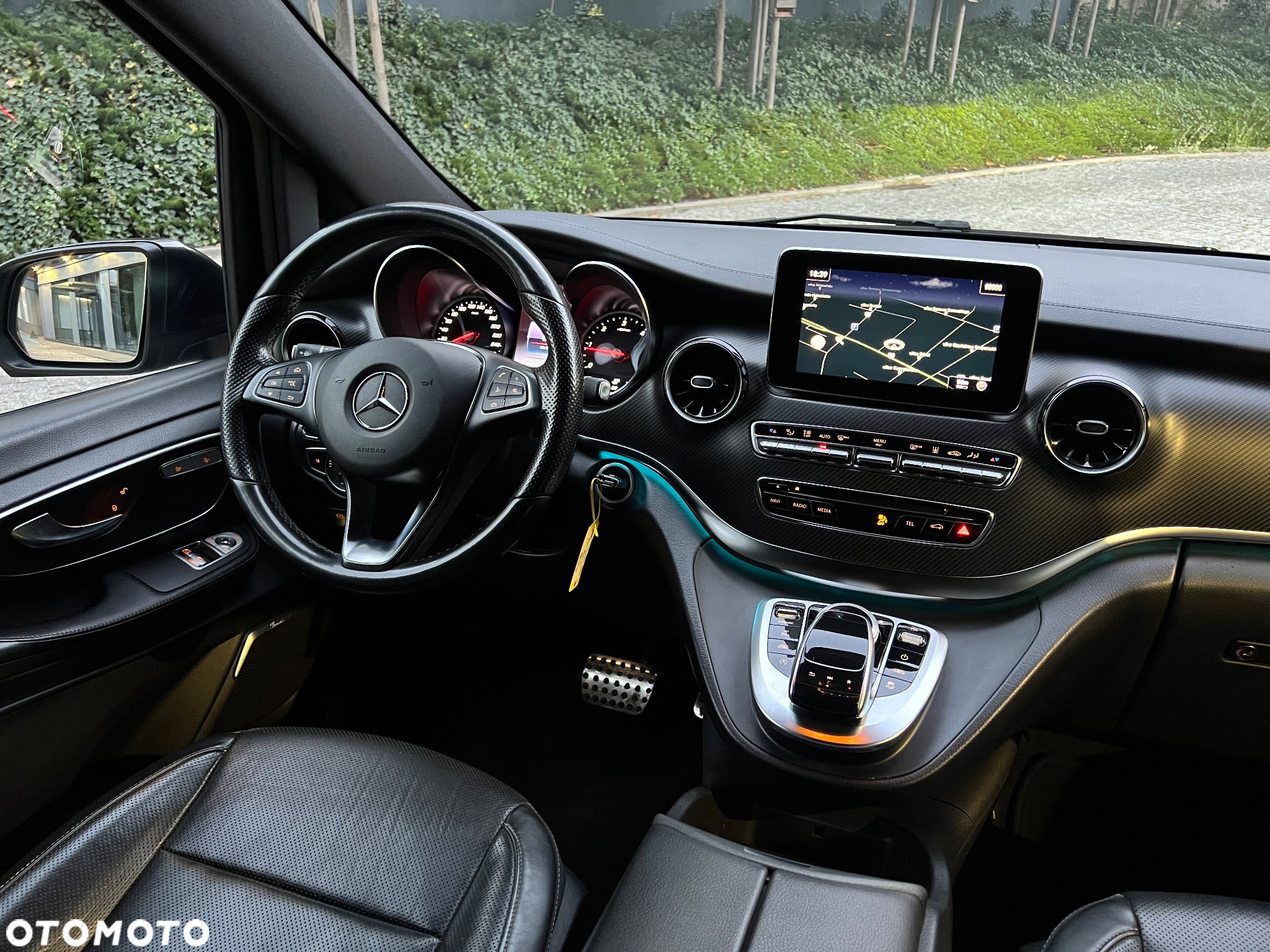 Mercedes-Benz Klasa V 300 d 4-Matic Avantgarde 9G-Tronic (ekstra d³) - 10