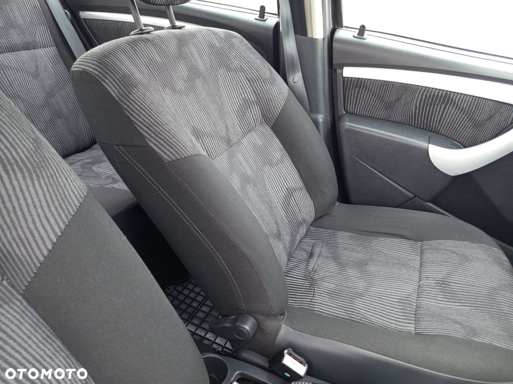 Dacia Sandero 1.4 Laureate - 20