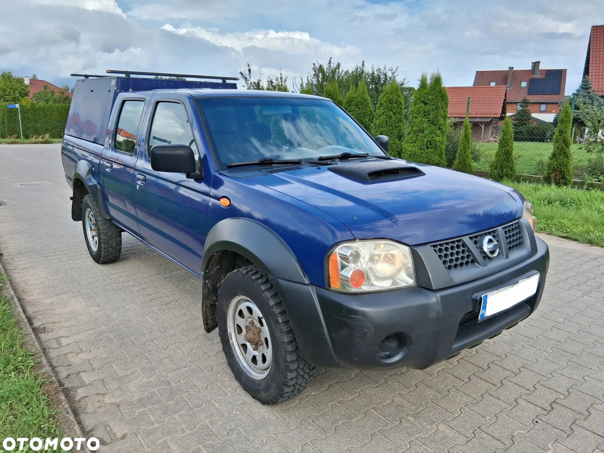 Nissan Navara - 2