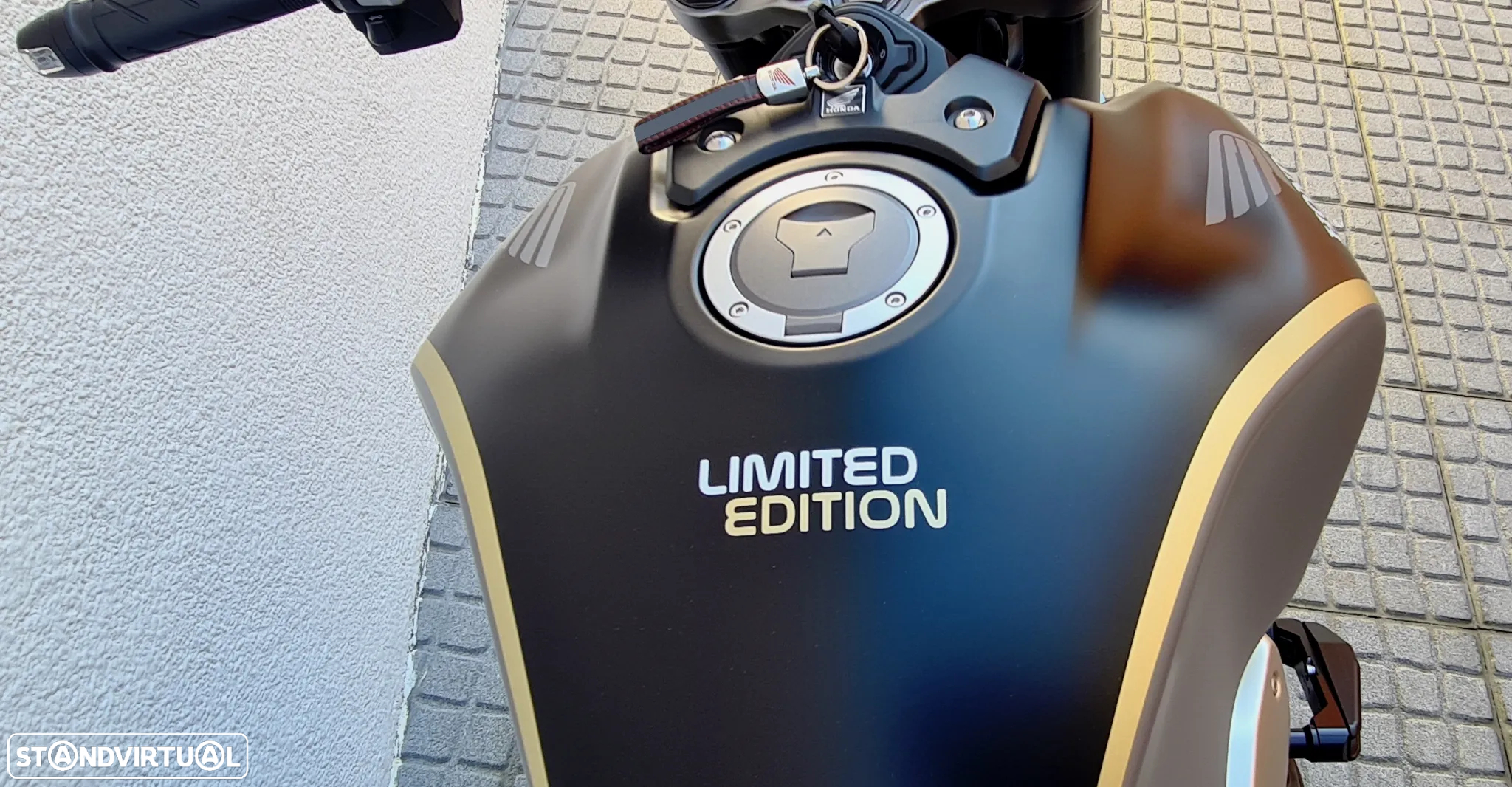 Honda CB 1000 R Limited Edition - 8