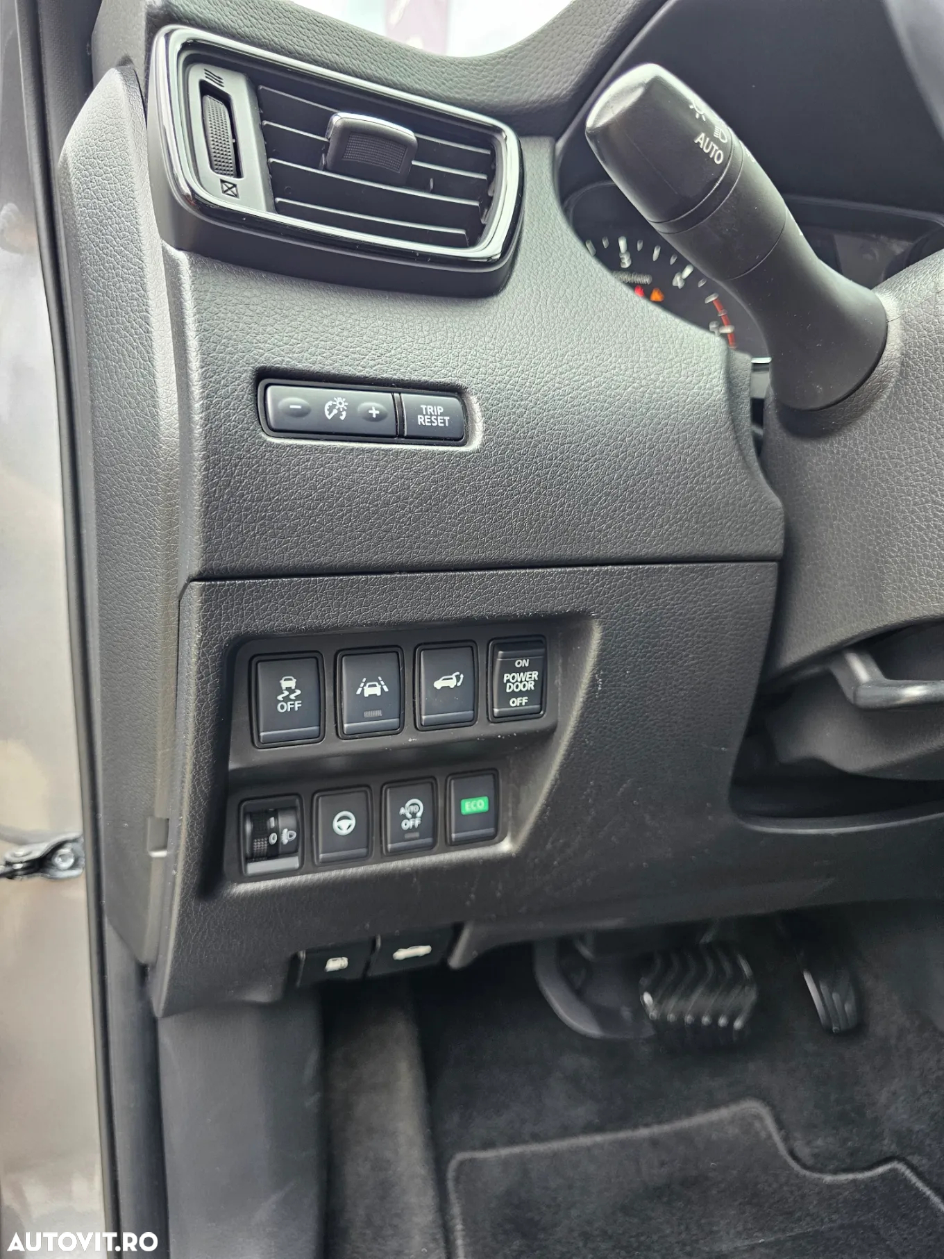 Nissan X-Trail 1.7 dCi ALL-MODE 4x4i Xtronic N-TEC - 36