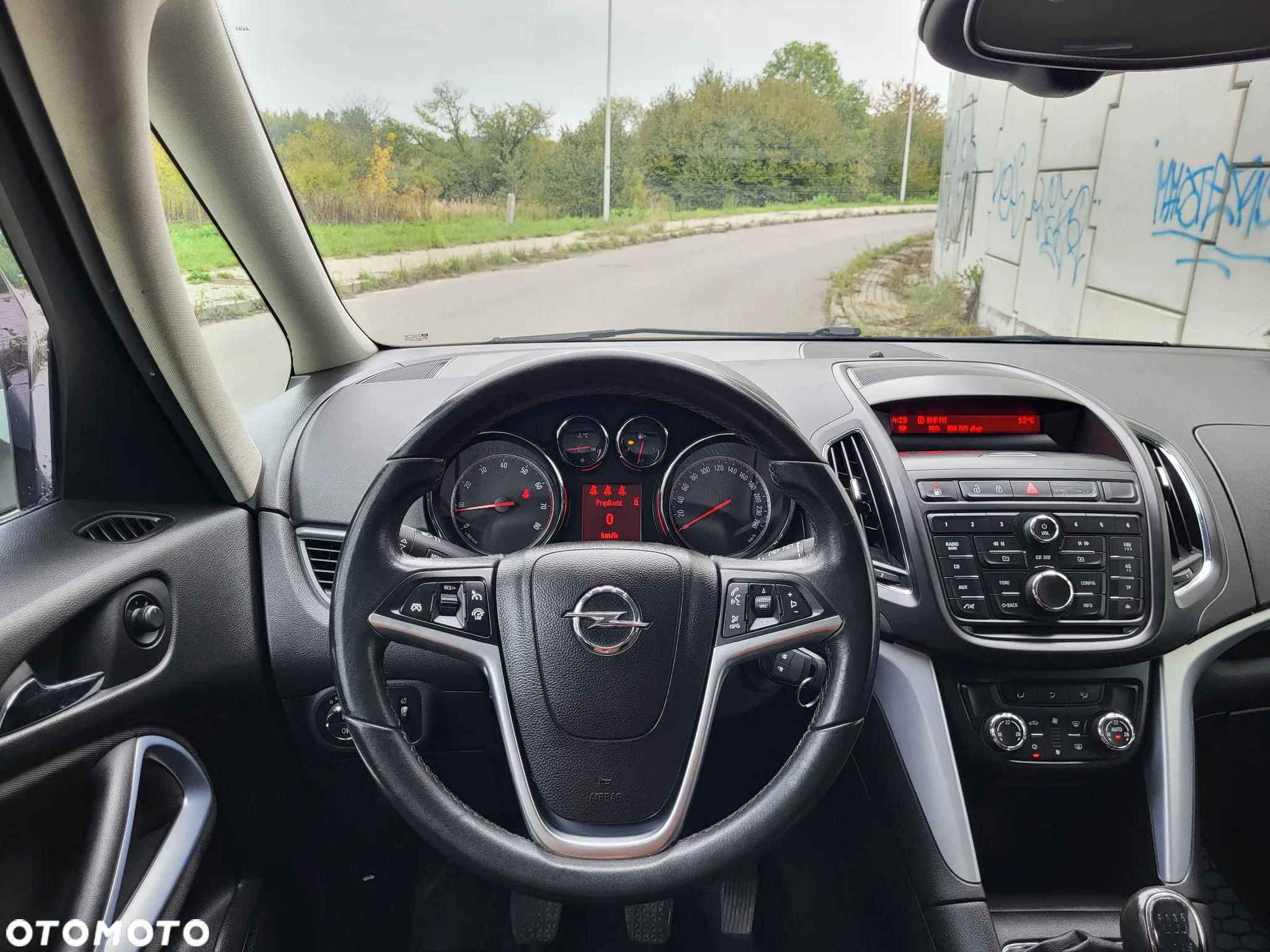 Opel Zafira - 11