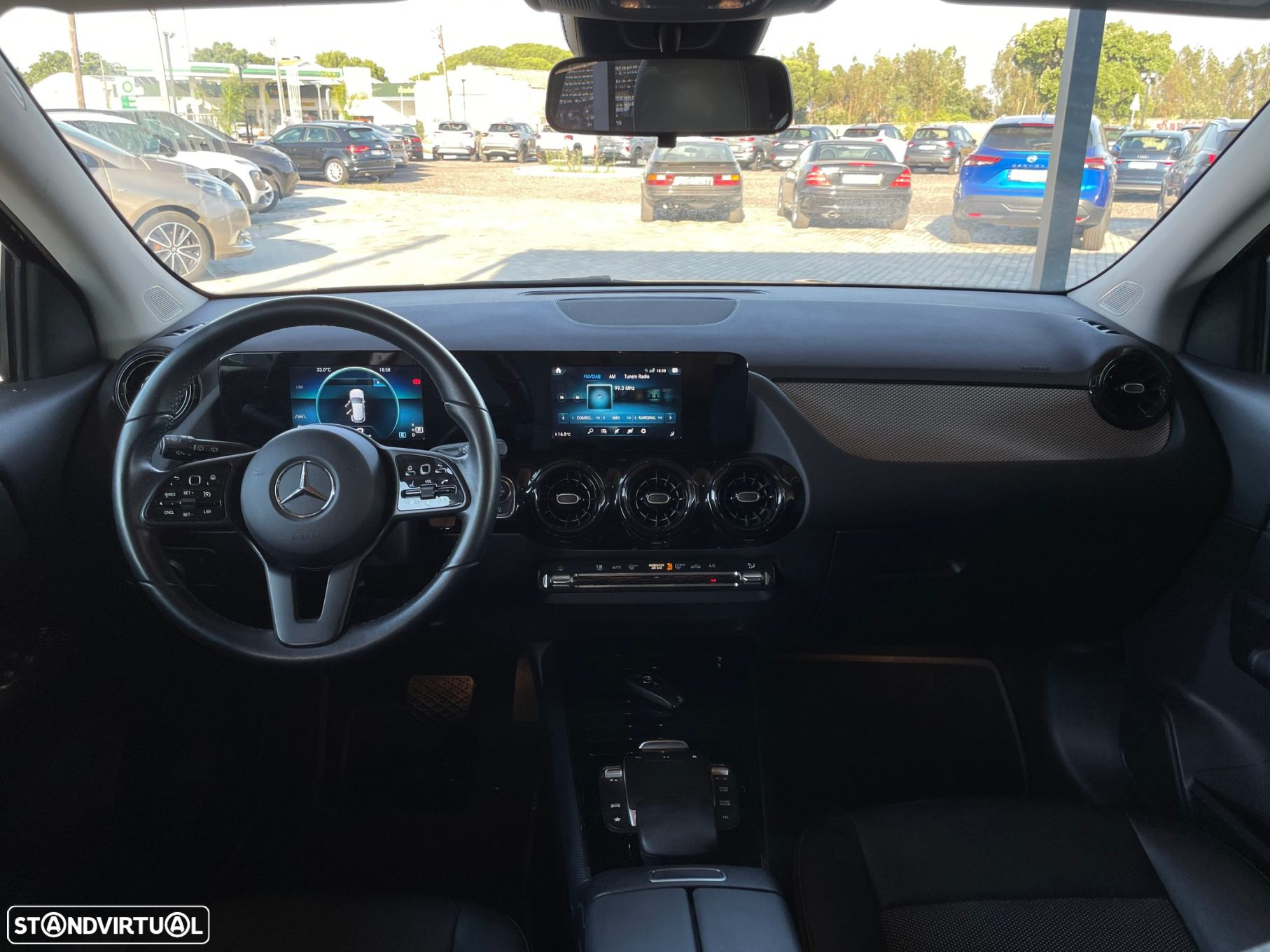 Mercedes-Benz GLA 180 d Progressive - 14