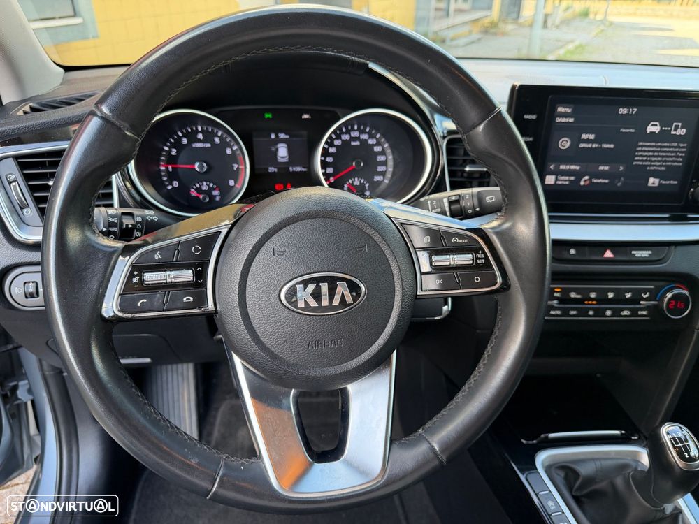 Kia Ceed SW 1.0 T-GDI Sport - 23