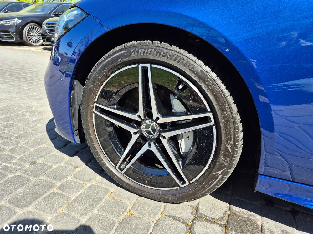 Mercedes-Benz Klasa C 220 d mHEV 4-Matic AMG - 16