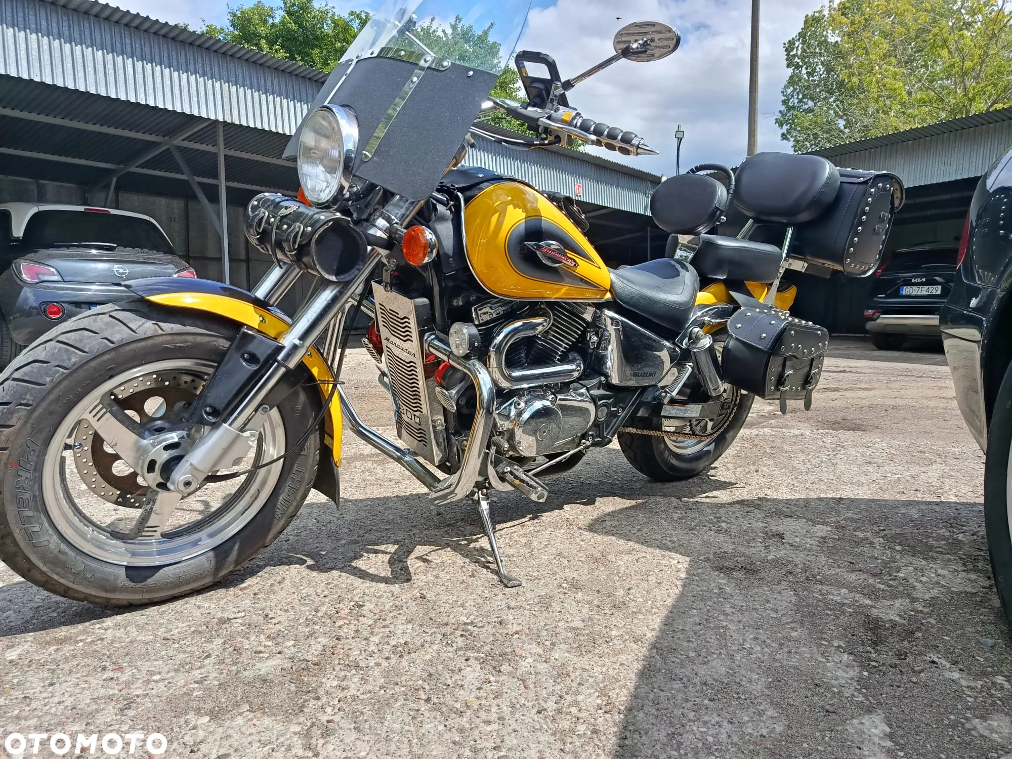 Suzuki Marauder - 5