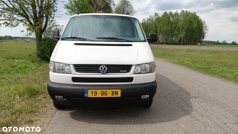 Volkswagen Transporter - 13