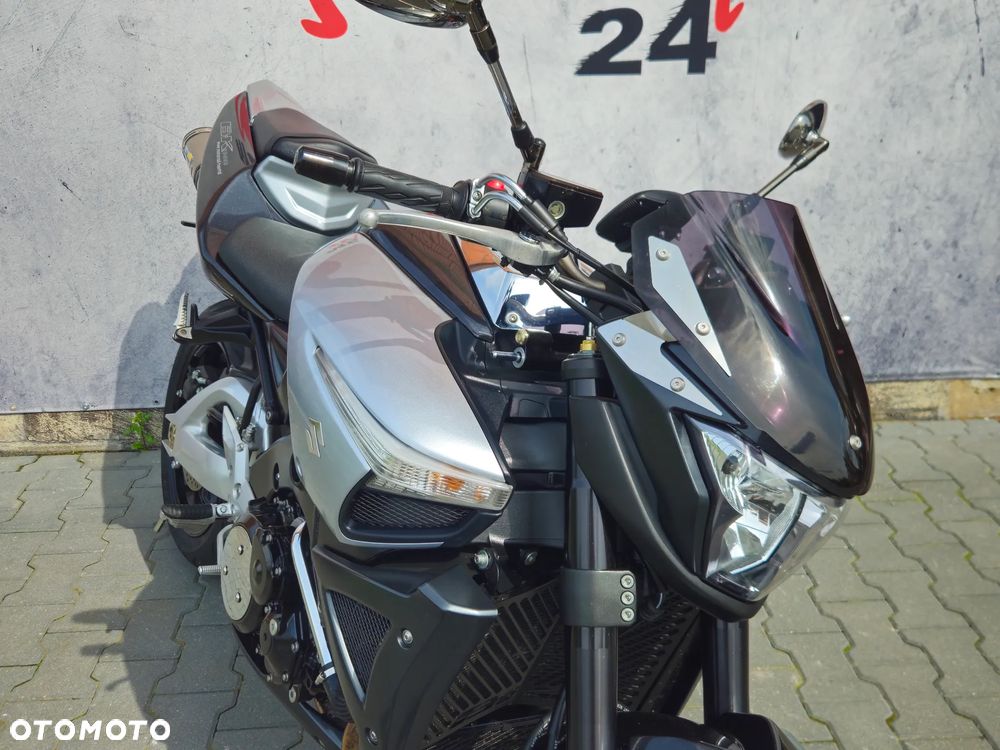 Suzuki GSX - 39