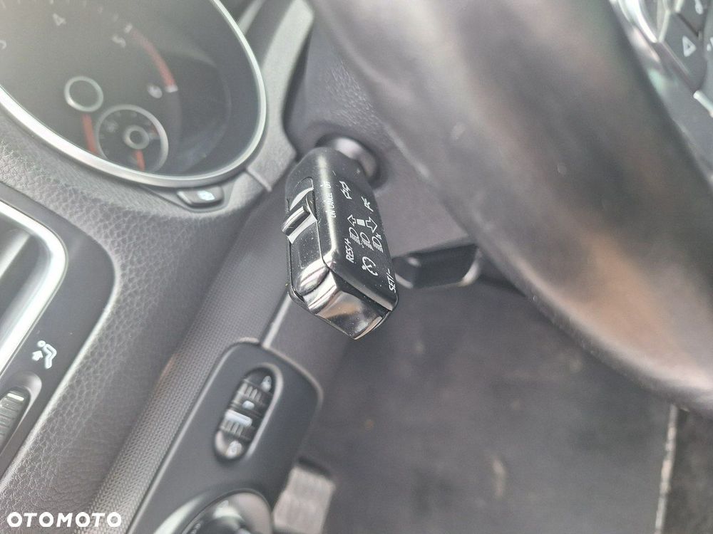 Volkswagen Golf 1.6 TDI DPF Style - 17