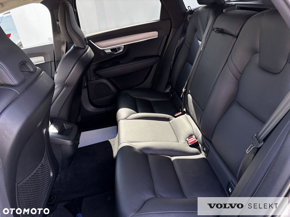 Volvo V90 Cross Country - 14