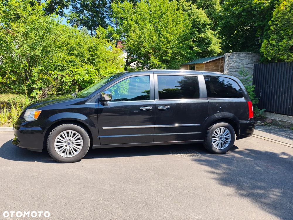 Lancia Voyager 3.6 Platinum - 1