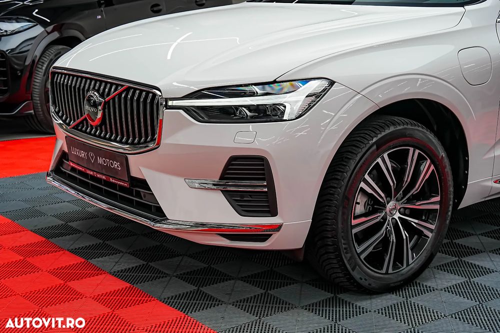 Volvo XC 60 Recharge T6 Twin Engine eAWD Inscription Expression - 17