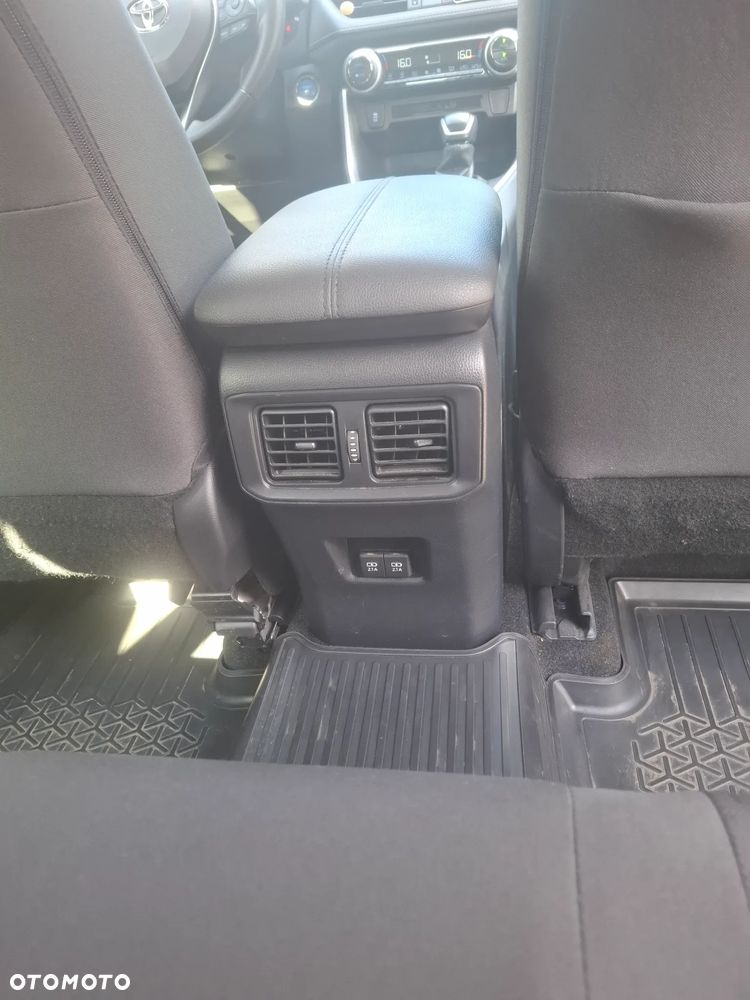 Toyota RAV4 2.5 Hybrid Active 4x2 - 24