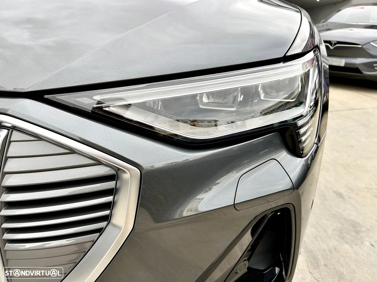 Audi e-tron 55 quattro S line - 39