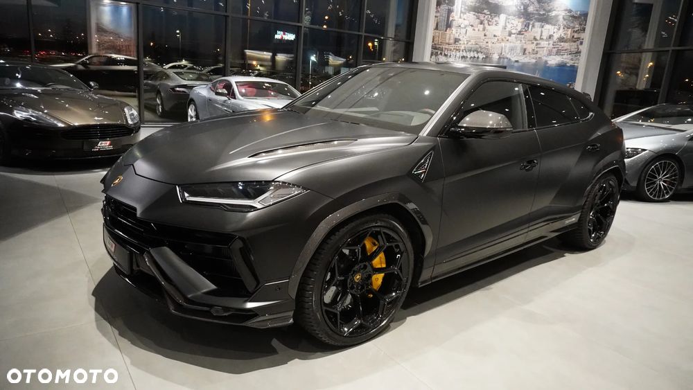 Lamborghini Urus - 16