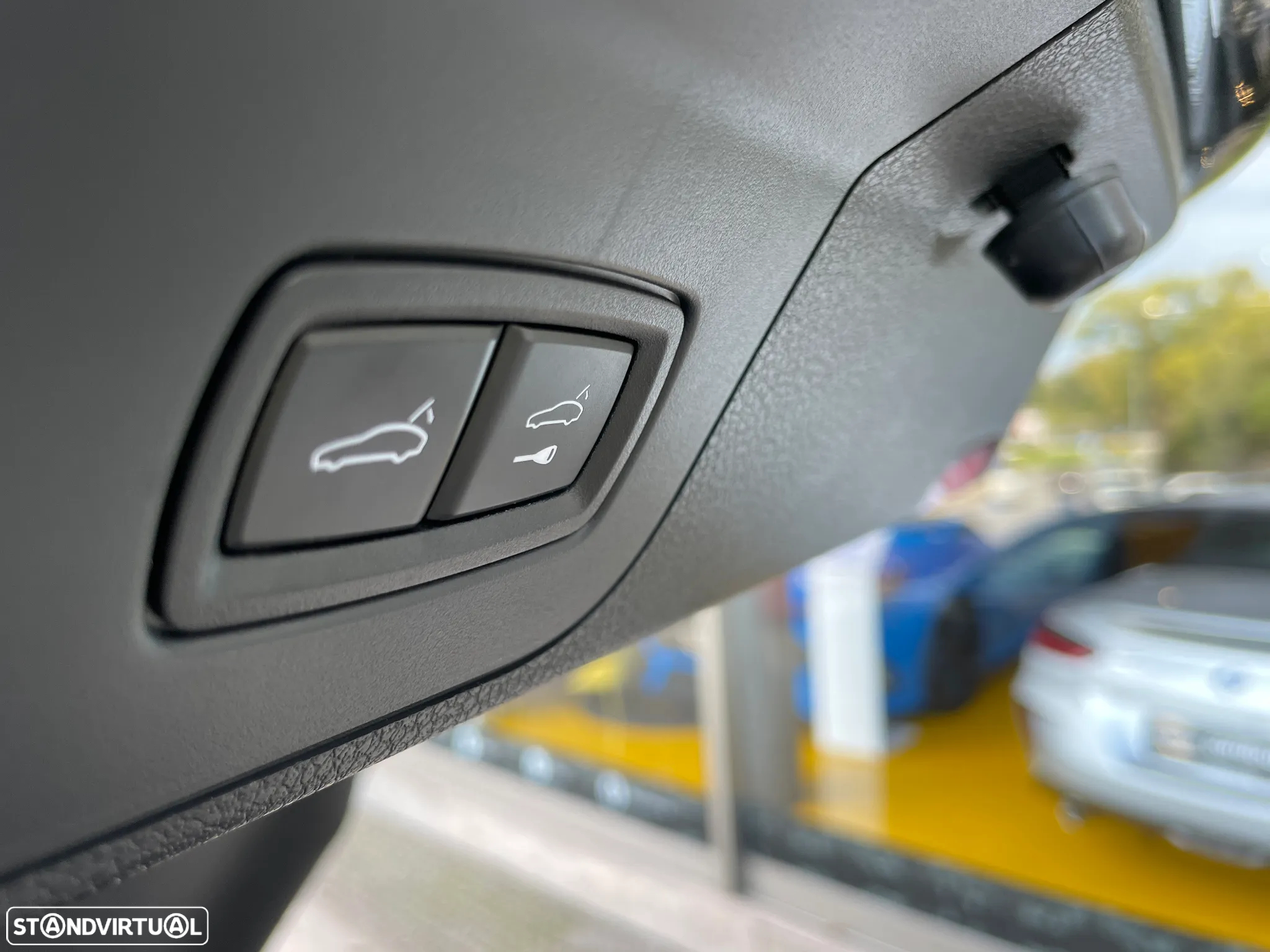 Porsche Panamera 4 E-Hybrid - 41