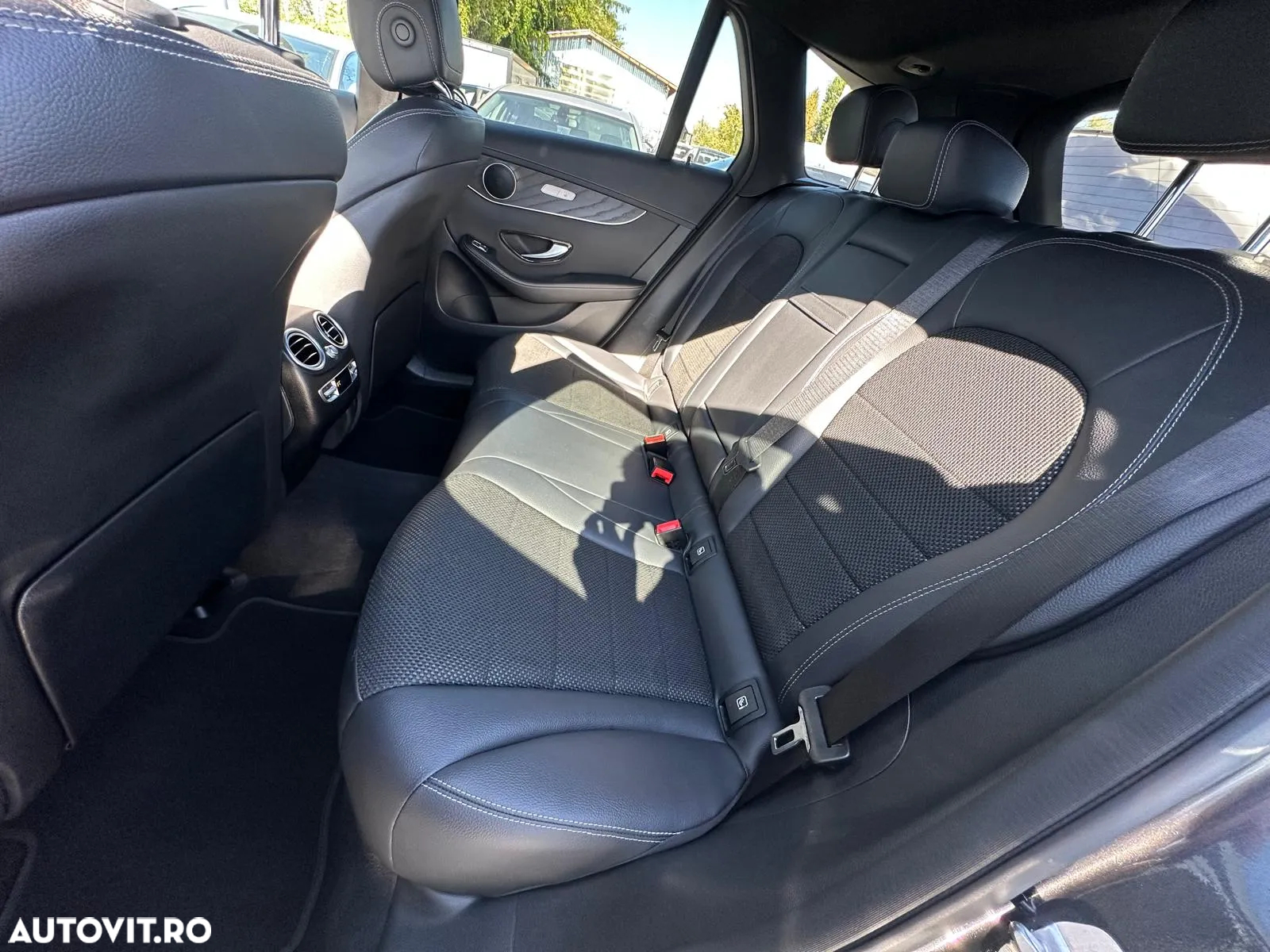 Mercedes-Benz GLC 200 4MATIC MHEV - 19