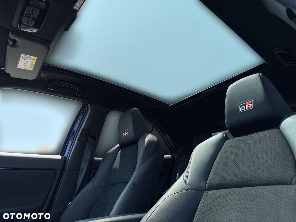 Toyota Yaris Cross Hybrid 1.5 GR Sport - 14