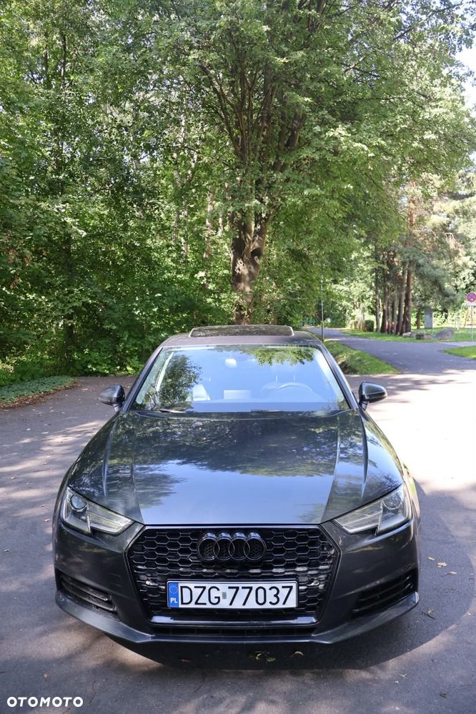 Audi A4 Limousine - 5
