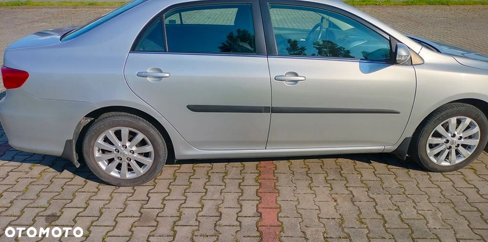 Toyota Corolla 1.6 Premium Start - 4