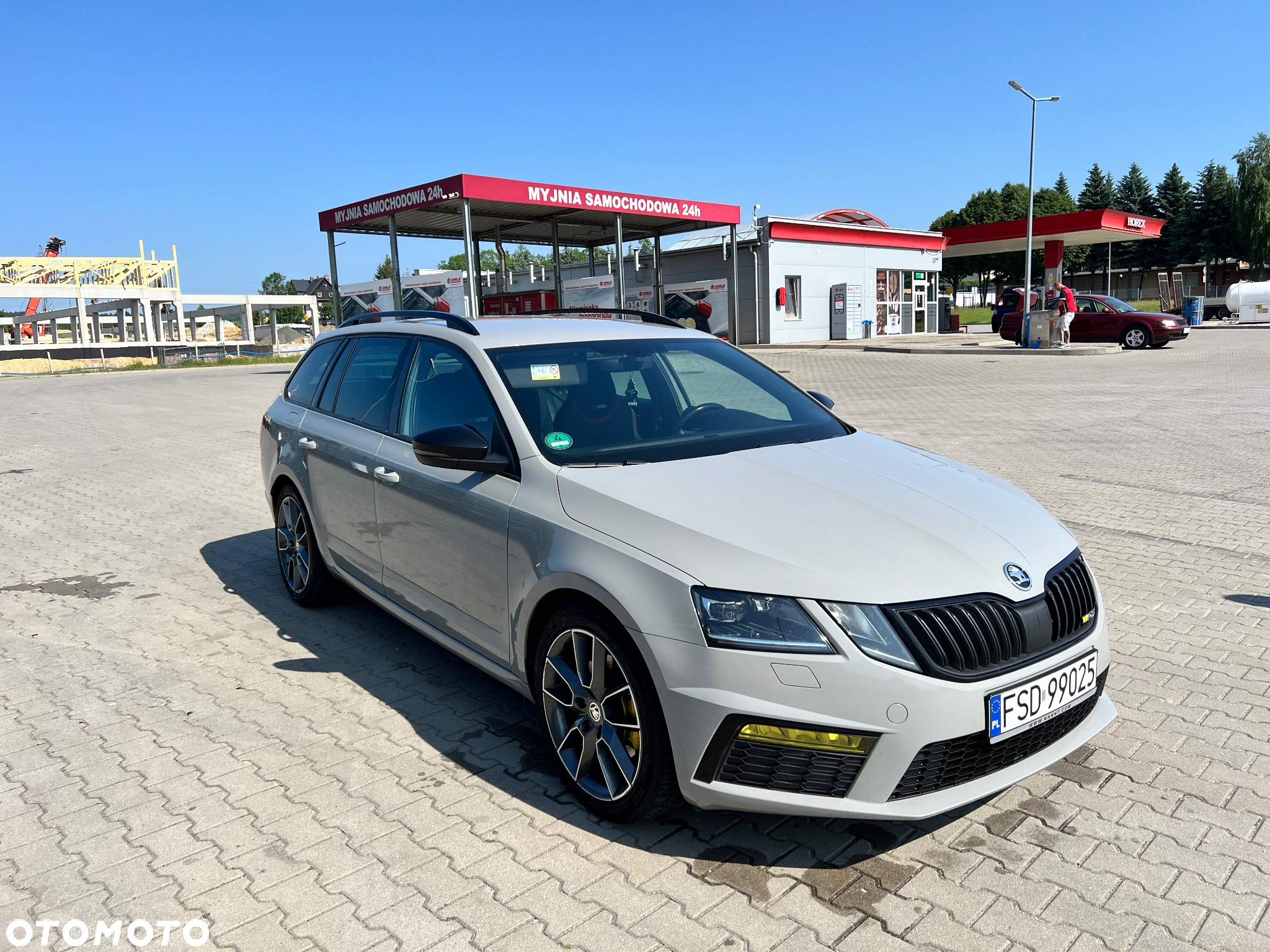 Skoda Octavia 2.0 TDI RS DSG - 2