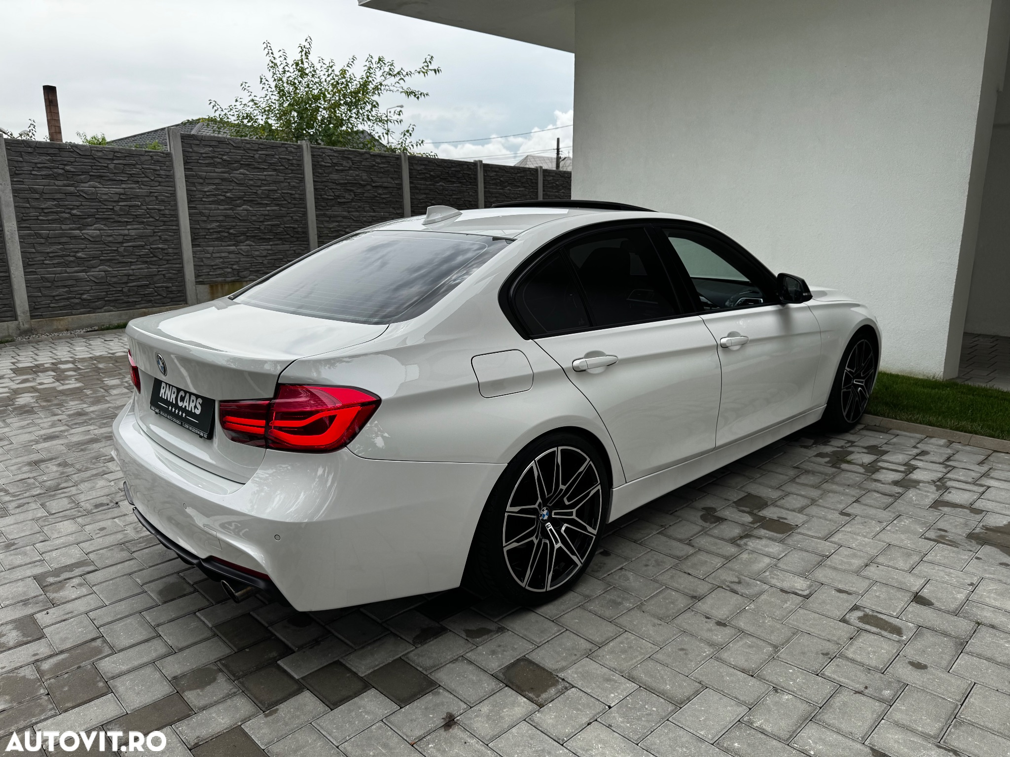 BMW Seria 3 - 2