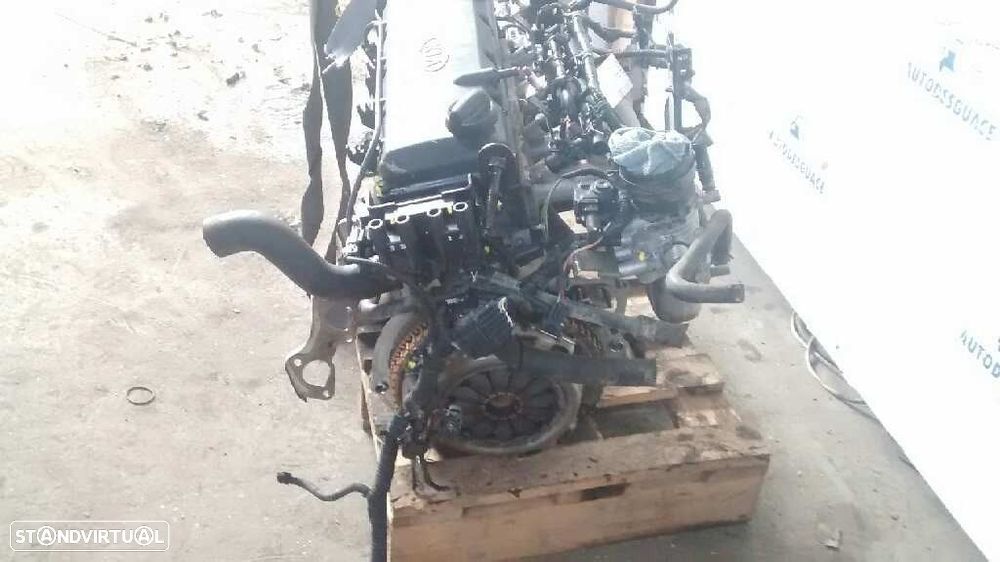MOTOR COMPLETO KIA RIO BREAK FAMILIAR 2001 - 3