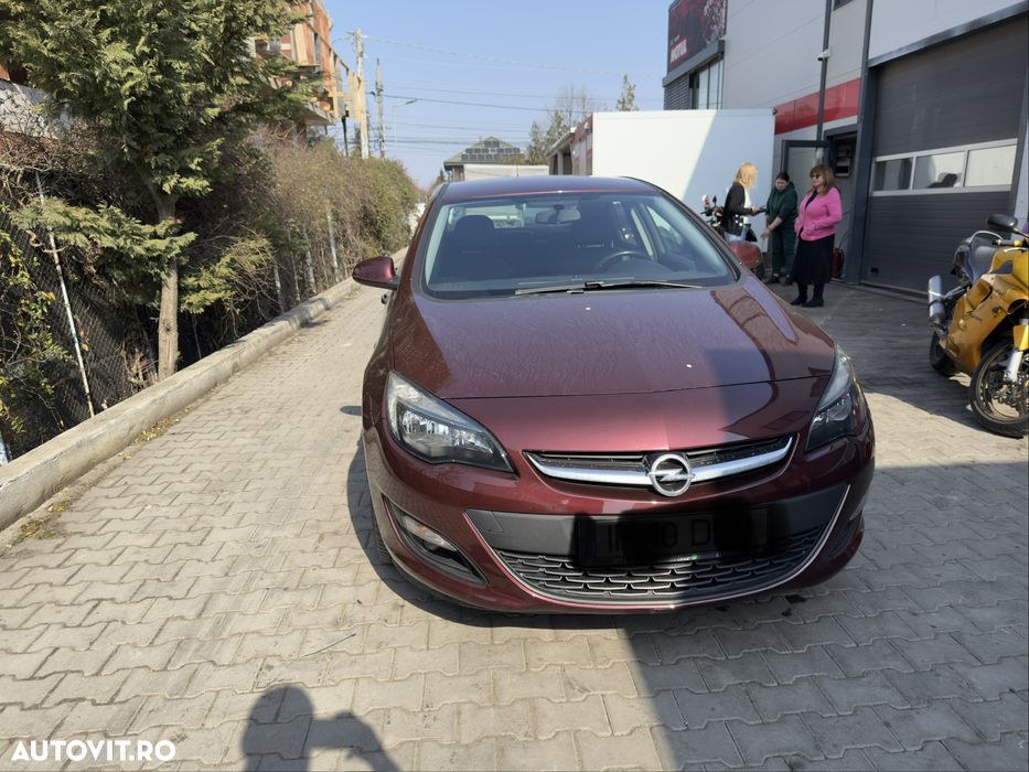 Opel Astra 1.4 Turbo - 3