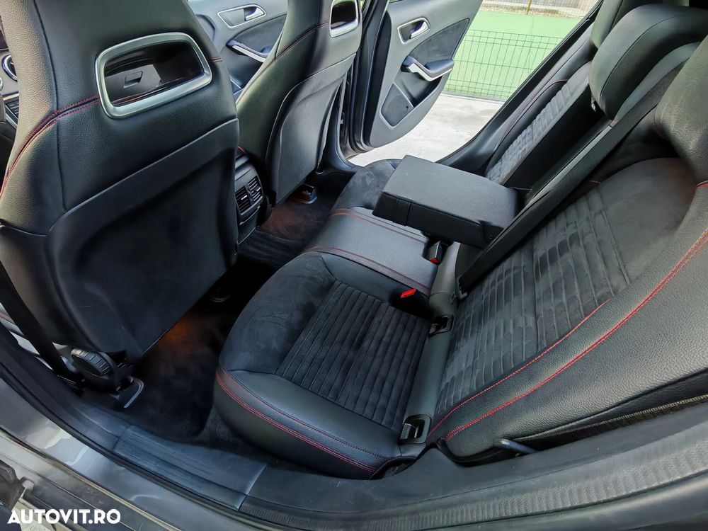 Mercedes-Benz GLA 200 7G-DCT AMG Line - 26