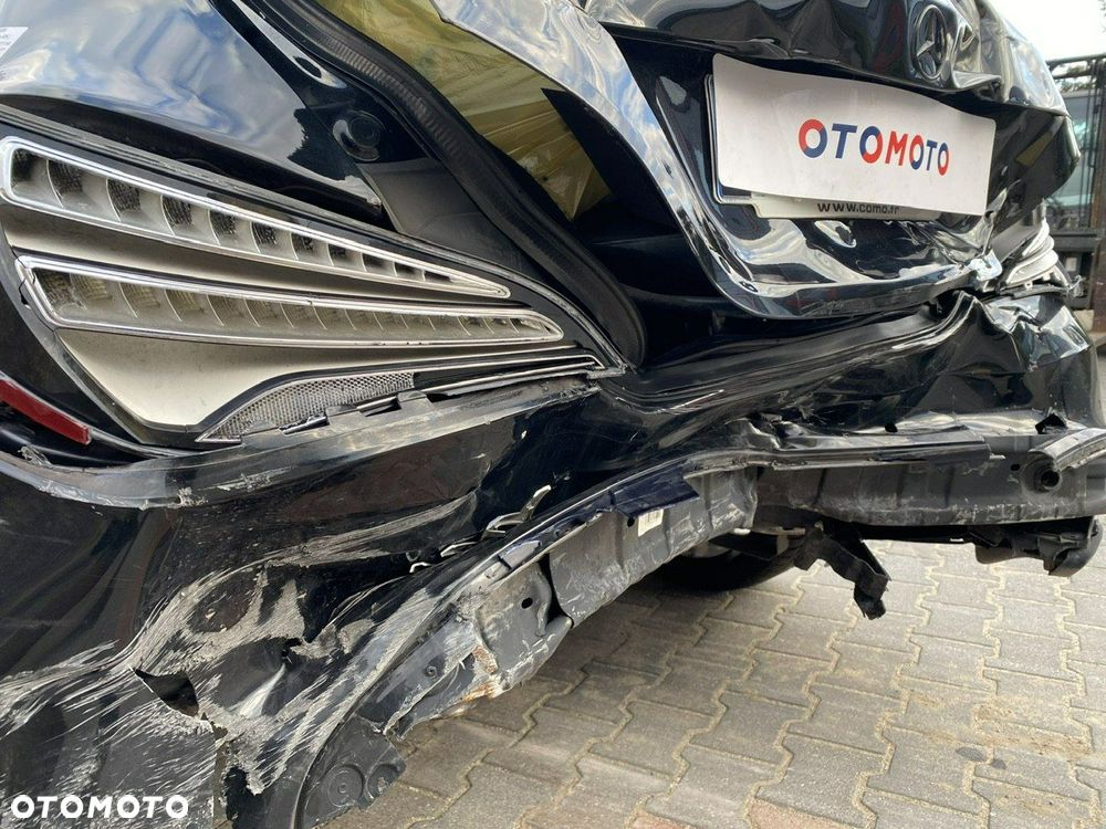 Mercedes-Benz CLA 180 7G-DCT - 6
