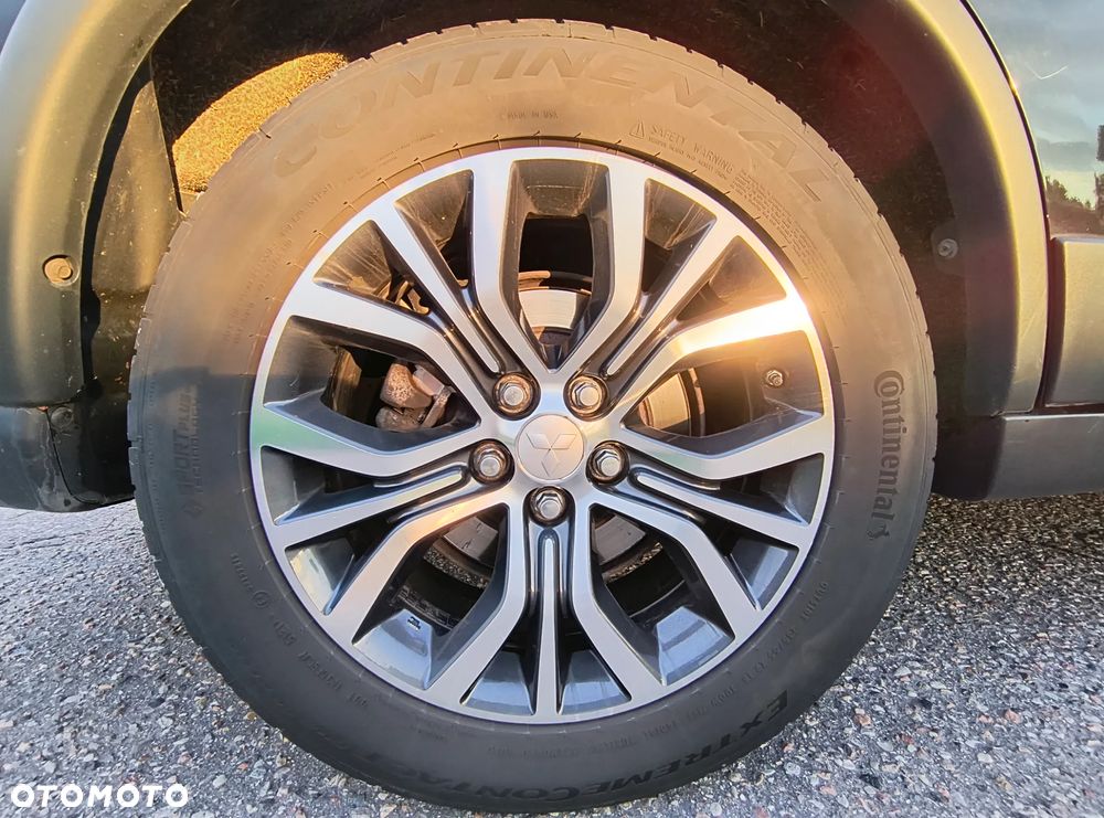 Mitsubishi Outlander 2.0 2WD Edition 100 - 14