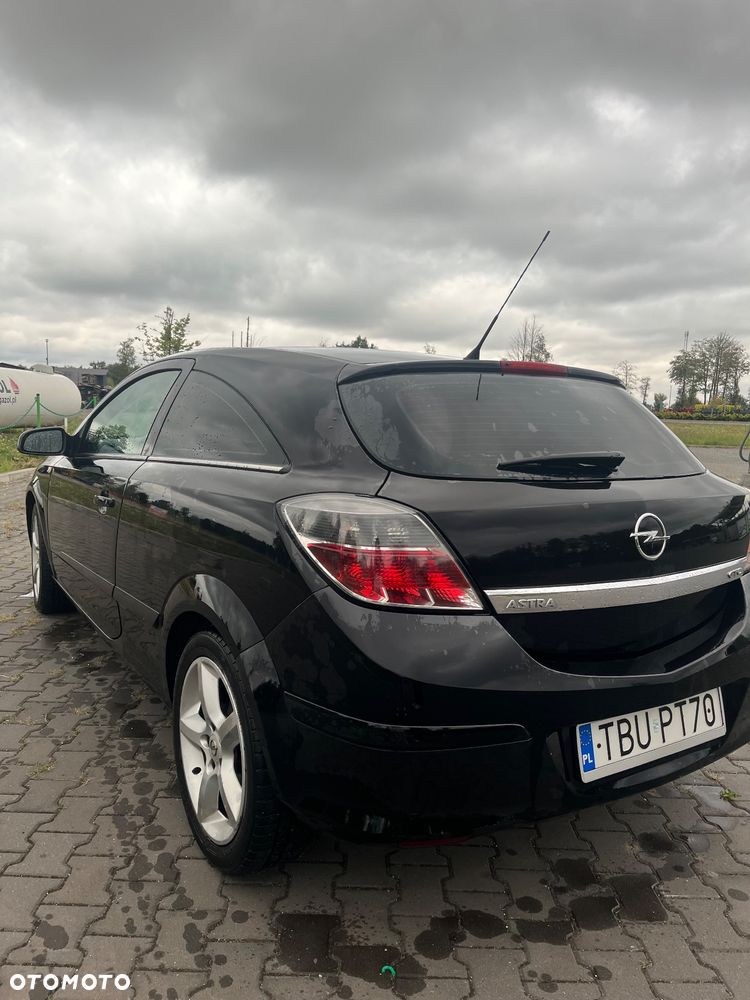 Opel Astra III GTC 1.7 CDTI Sport - 8
