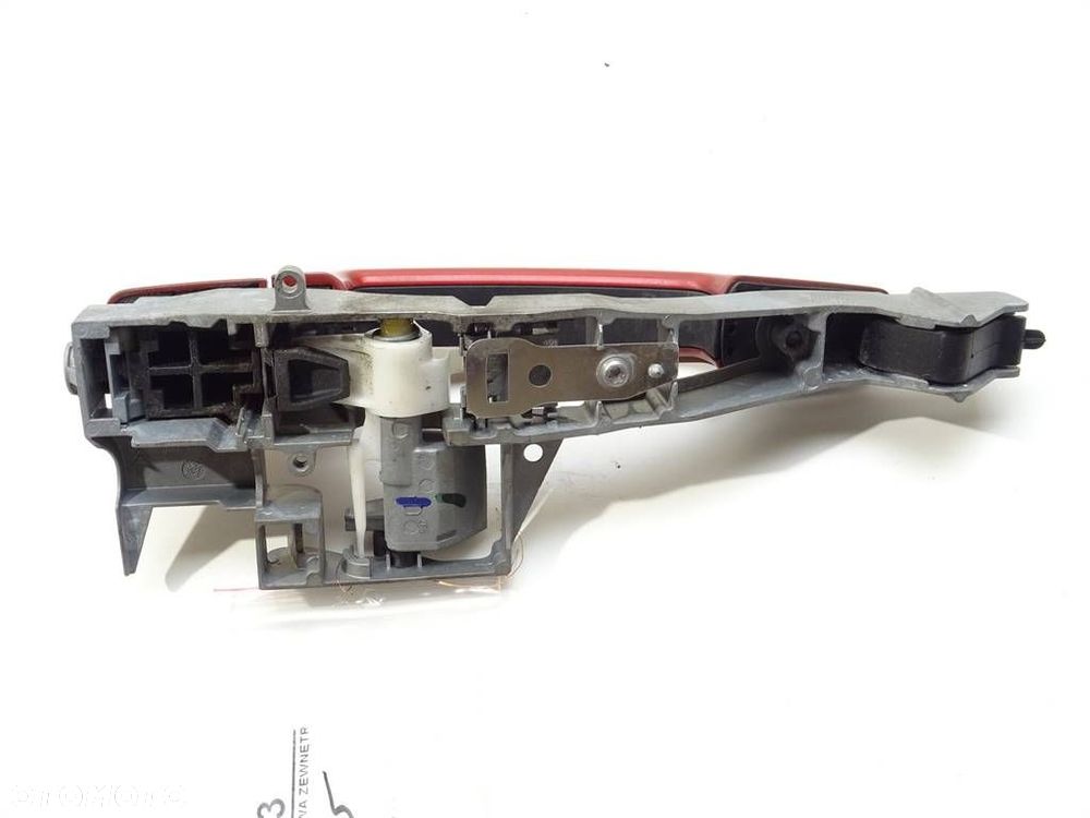 KLAMKA PRZÓD PRAWA ZEWNĘTRZNA - 49.00 PLN - CITROEN C3 II (SC_) 2009 - 2022 1.4 54 kW [73 KM] - 3