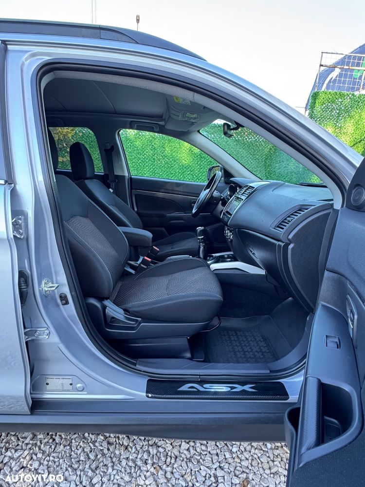 Mitsubishi ASX 1.8 DI-D 4WD Intense - 13