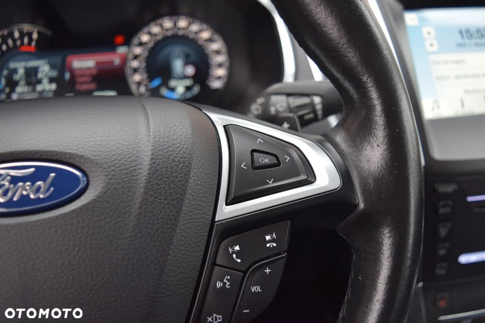 Ford S-Max 2.0 TDCi Titanium PowerShift - 23