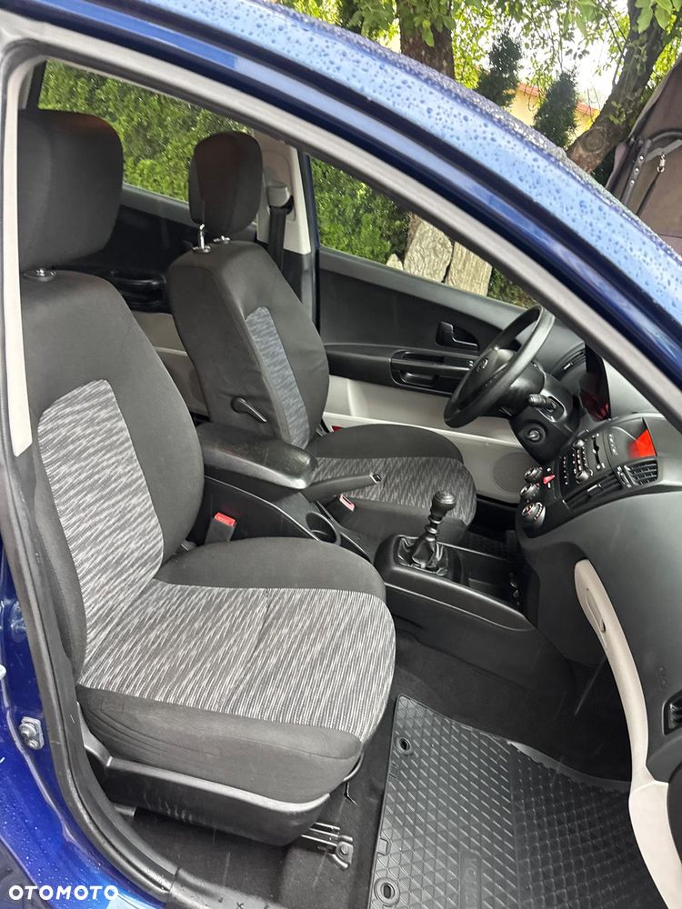Kia Ceed 1.4 Comfort - 19