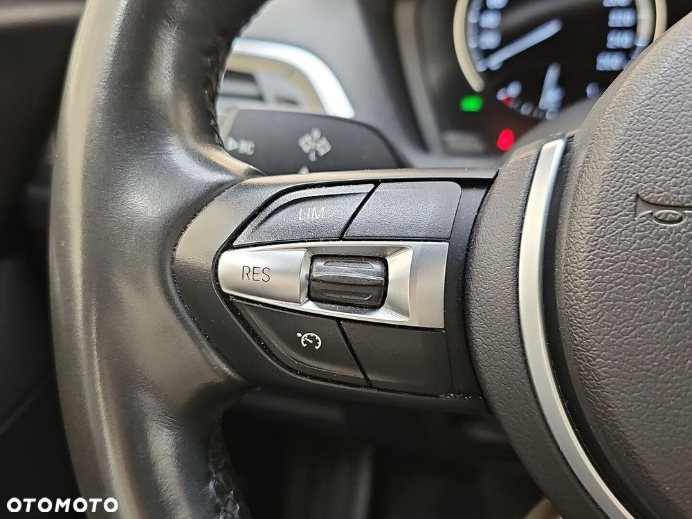 BMW Seria 1 118i GPF Sport Line - 14
